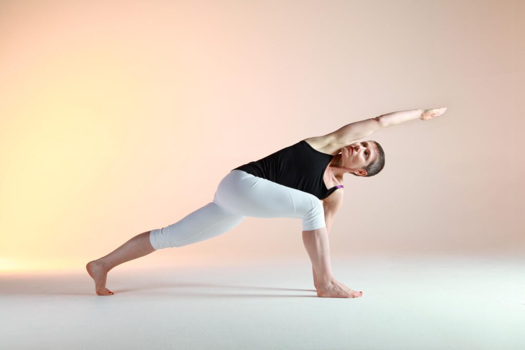 Posture de yoga Vinyasa
